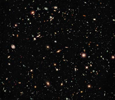Imagen del espacio profundo tomada por el Hubble